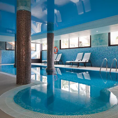 Hotel Mon Port &